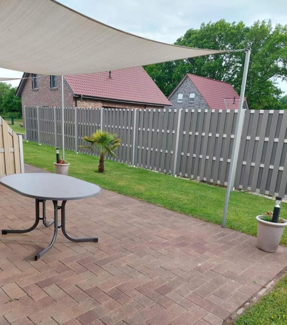 Neu! Ferienhaus Sonnenschein Am Badesee Aurich Esterno foto