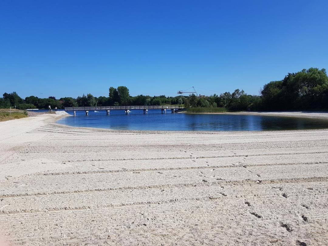 Neu! Ferienhaus Sonnenschein Am Badesee Aurich Esterno foto